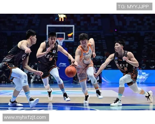 广州篮球队的崛起之路:钻石联赛特别报道揭示成长背后的故事